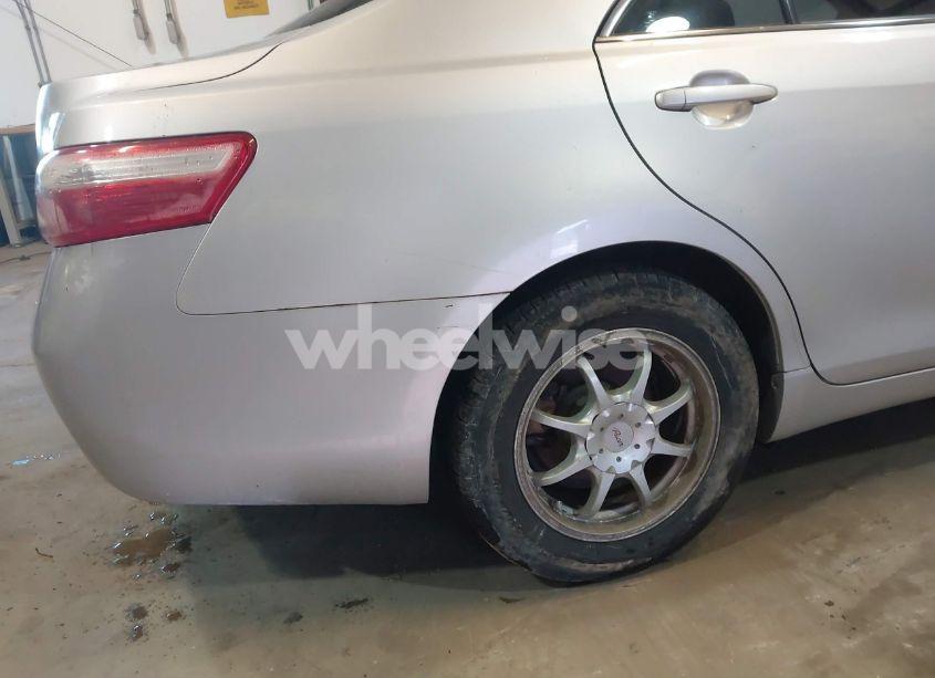 Photo 13 of 2009 Toyota Camry LE (VIN 4T1BE46K09U352071)