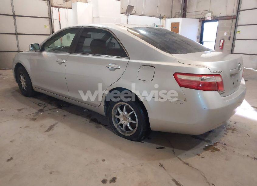 Photo 3 of 2009 Toyota Camry LE (VIN 4T1BE46K09U352071)