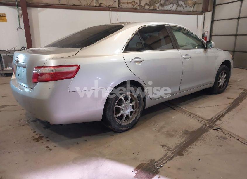 Photo 4 of 2009 Toyota Camry LE (VIN 4T1BE46K09U352071)