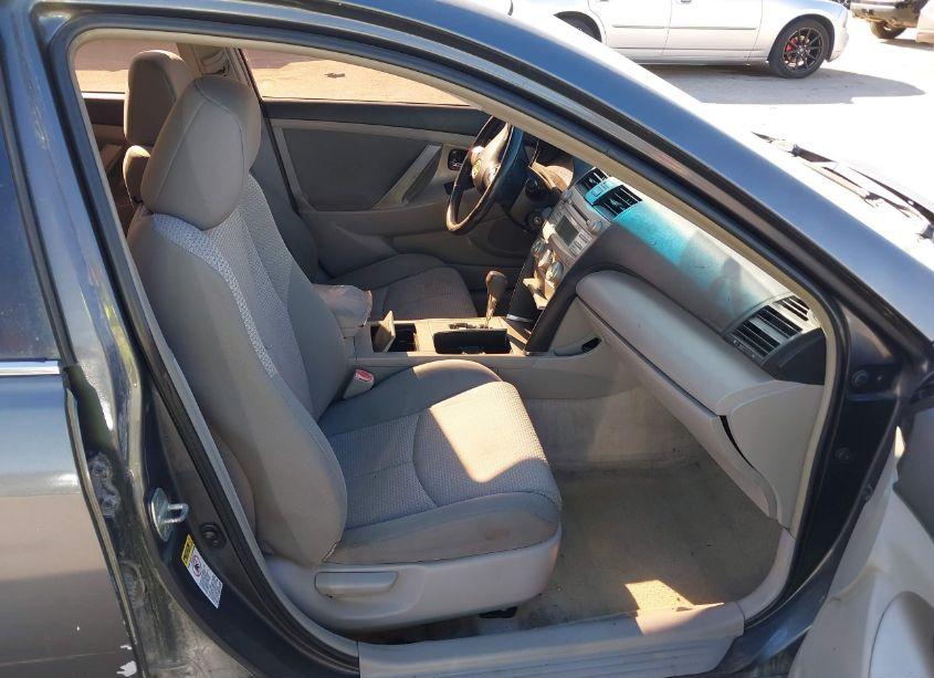 Photo 5 of 2009 Toyota Camry SE (VIN 4T1BE46K09U371106)