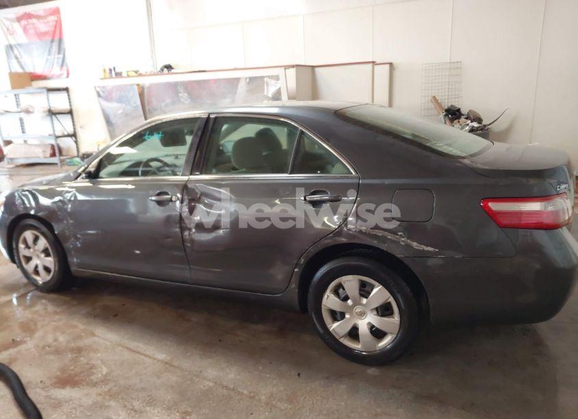 Photo 15 of 2009 Toyota Camry LE (VIN 4T1BE46K09U385524)