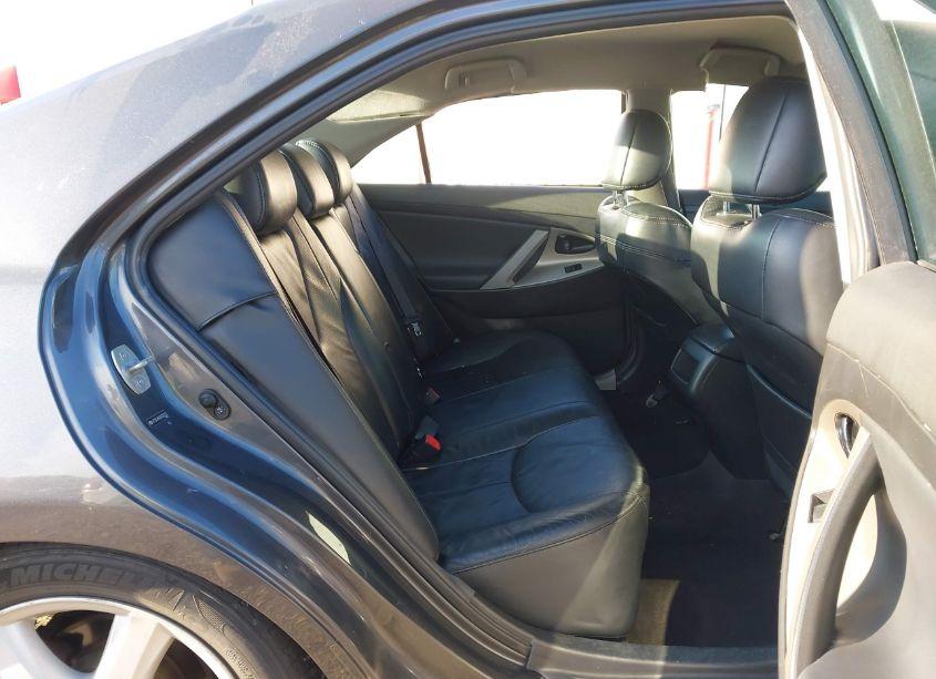 Photo 8 of 2009 Toyota Camry SE (VIN 4T1BE46K09U393722)