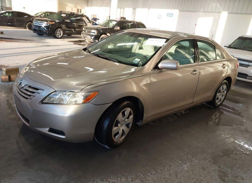 Photo 2 of 2009 Toyota Camry LE (VIN 4T1BE46K09U396927)