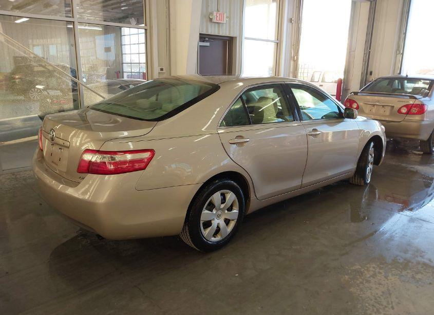 Photo 4 of 2009 Toyota Camry LE (VIN 4T1BE46K09U396927)