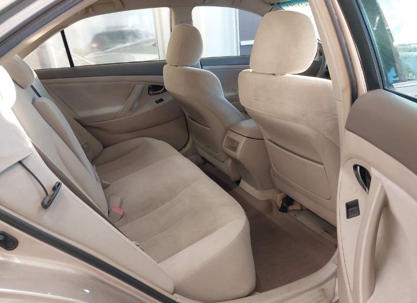 Photo 8 of 2009 Toyota Camry LE (VIN 4T1BE46K09U396927)