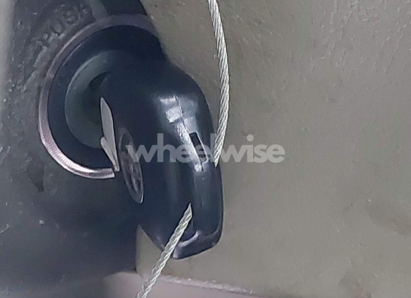 Photo 11 of 2009 Toyota Camry LE (VIN 4T1BE46K09U808649)