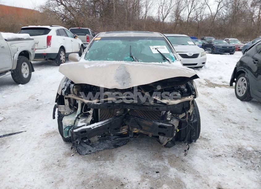 Photo 13 of 2009 Toyota Camry LE (VIN 4T1BE46K09U808649)