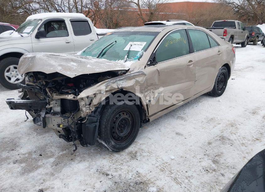 Photo 2 of 2009 Toyota Camry LE (VIN 4T1BE46K09U808649)