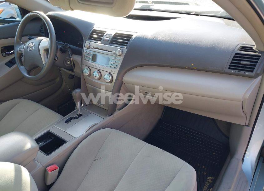 Photo 5 of 2009 Toyota Camry LE (VIN 4T1BE46K09U814757)