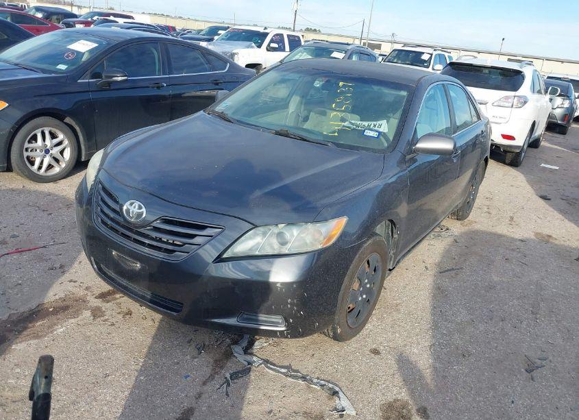 Photo 2 of 2009 Toyota Camry LE (VIN 4T1BE46K09U817867)