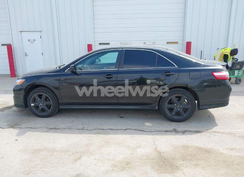 Photo 15 of 2009 Toyota Camry SE (VIN 4T1BE46K09U820302)