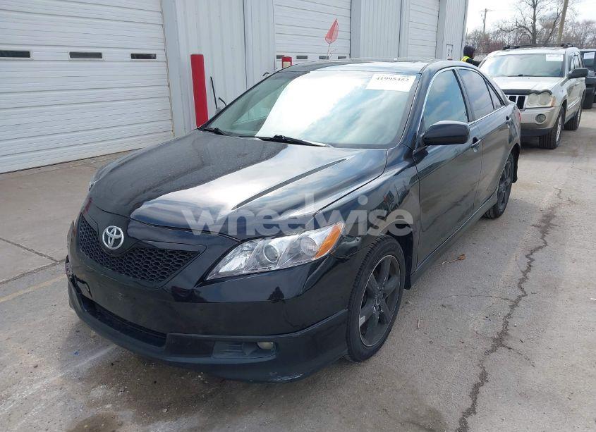 Photo 2 of 2009 Toyota Camry SE (VIN 4T1BE46K09U820302)