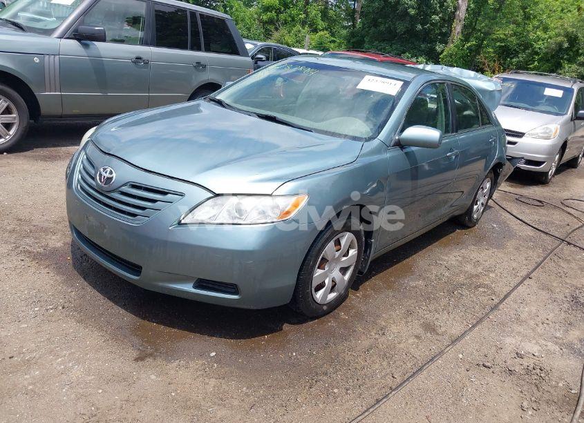 Photo 2 of 2009 Toyota Camry LE (VIN 4T1BE46K09U829372)