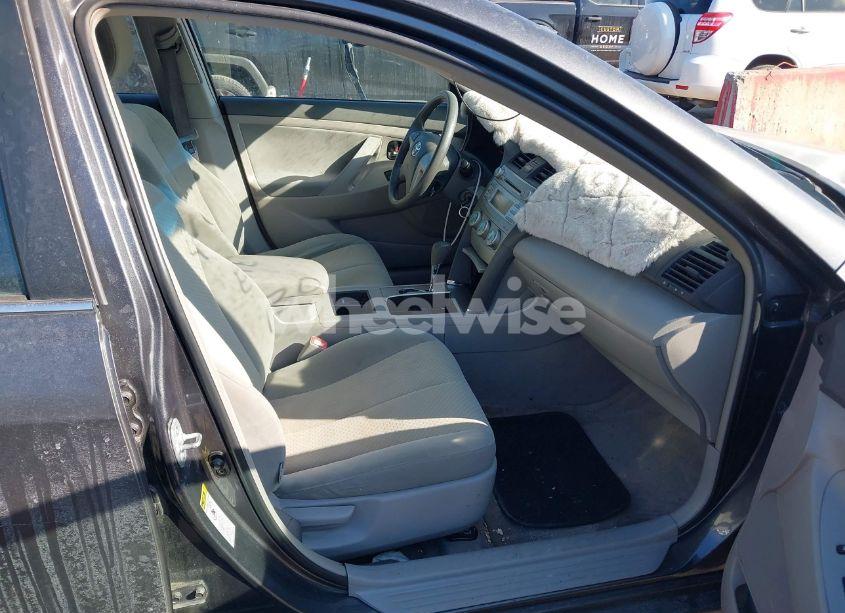 Photo 5 of 2009 Toyota Camry LE (VIN 4T1BE46K09U845507)