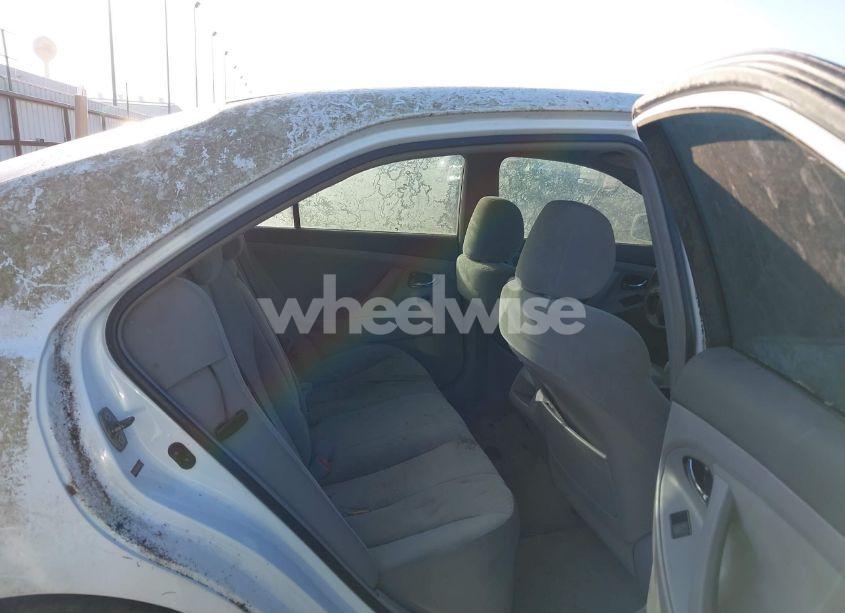 Photo 8 of 2009 Toyota Camry (VIN 4T1BE46K09U847354)