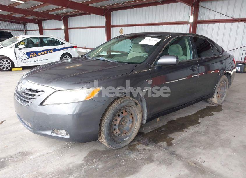 Photo 2 of 2009 Toyota Camry LE (VIN 4T1BE46K09U879334)