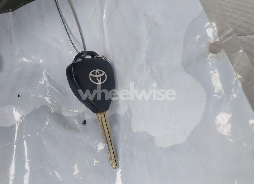 Photo 11 of 2009 Toyota Camry LE (VIN 4T1BE46K09U886753)