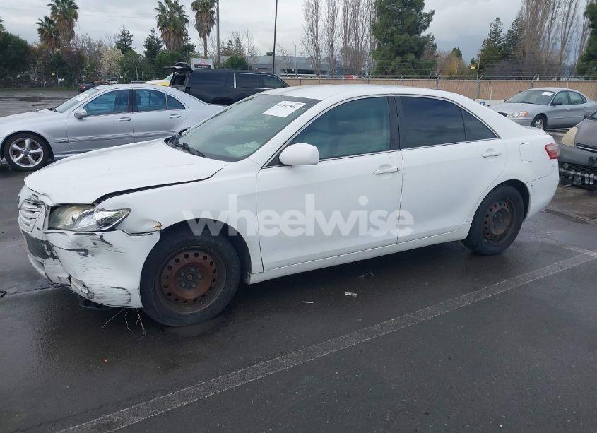 Photo 2 of 2009 Toyota Camry LE (VIN 4T1BE46K09U886753)