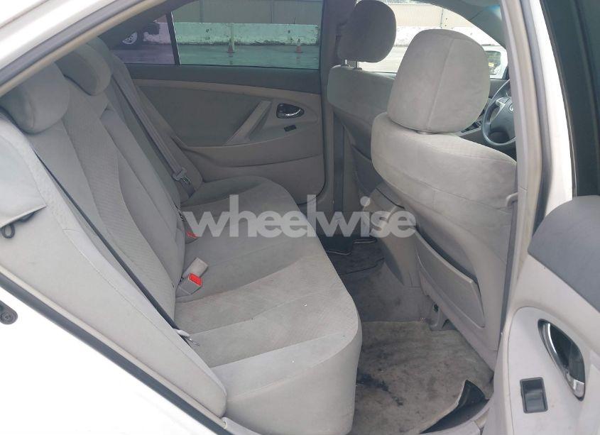 Photo 8 of 2009 Toyota Camry LE (VIN 4T1BE46K09U886753)