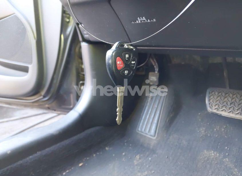 Photo 11 of 2009 Toyota Camry SE (VIN 4T1BE46K09U897350)