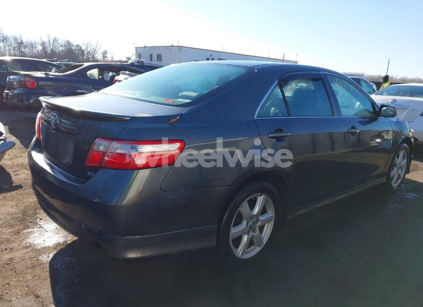 Photo 4 of 2009 Toyota Camry SE (VIN 4T1BE46K09U897350)