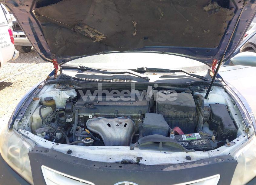 Photo 10 of 2009 Toyota Camry LE (VIN 4T1BE46K09U905382)