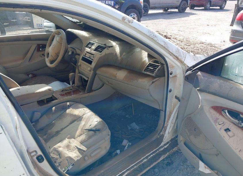 Photo 5 of 2009 Toyota Camry XLE (VIN 4T1BE46K09U919962)