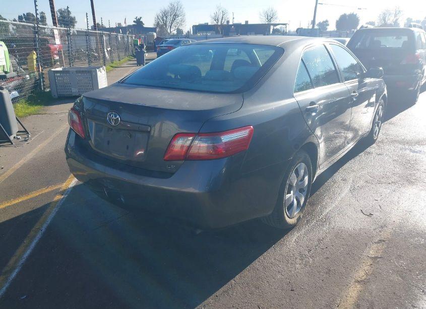 Photo 4 of 2007 Toyota Camry LE (VIN 4T1BE46K17U013512)