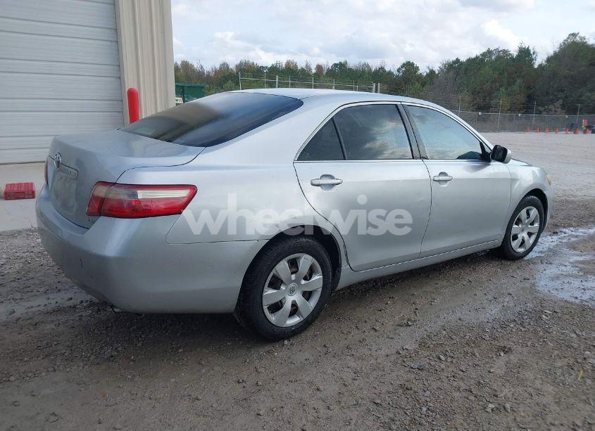 Photo 4 of 2007 Toyota Camry LE (VIN 4T1BE46K17U066873)