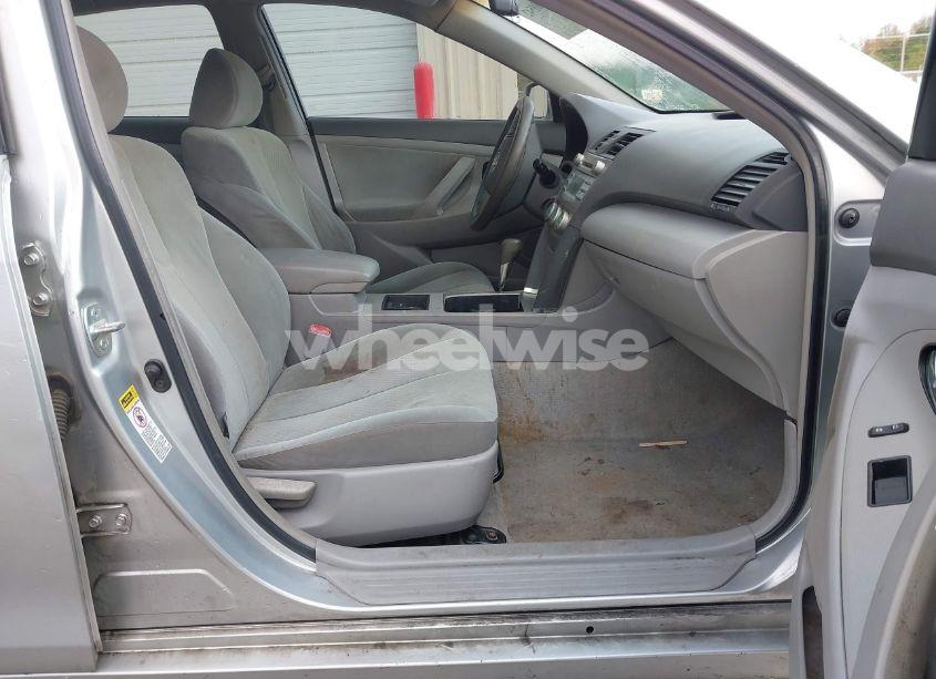 Photo 5 of 2007 Toyota Camry LE (VIN 4T1BE46K17U066873)