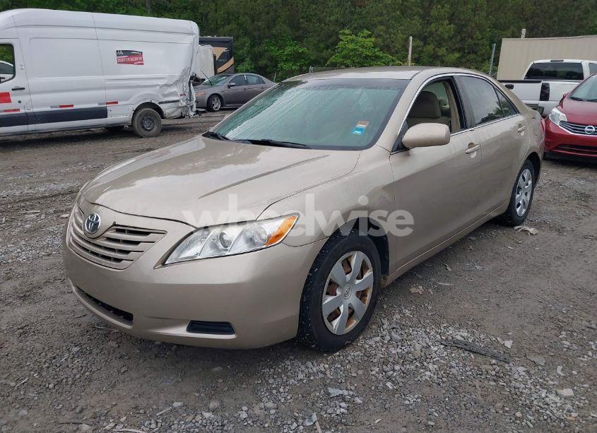 Photo 2 of 2007 Toyota Camry LE (VIN 4T1BE46K17U080370)