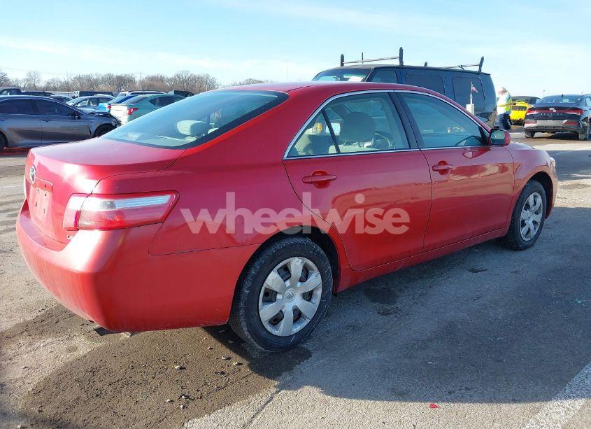 Photo 4 of 2007 Toyota Camry LE (VIN 4T1BE46K17U121077)