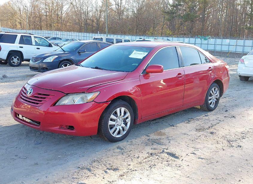 Photo 2 of 2007 Toyota Camry LE (VIN 4T1BE46K17U129583)