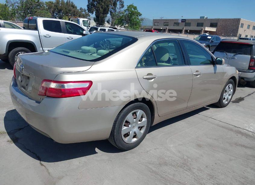 Photo 4 of 2007 Toyota Camry LE (VIN 4T1BE46K17U135058)