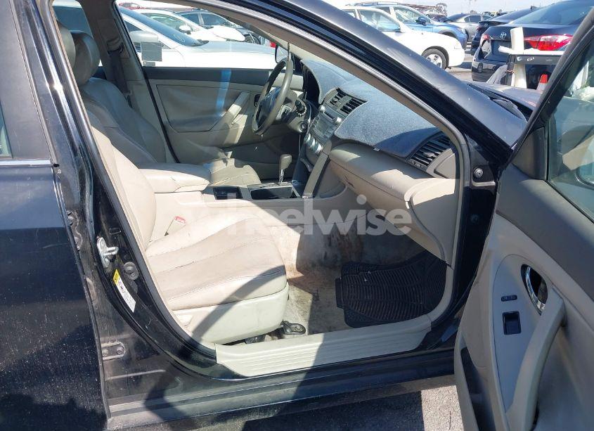 Photo 5 of 2007 Toyota Camry LE (VIN 4T1BE46K17U159988)