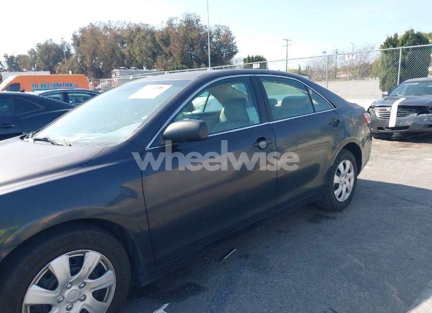 Photo 6 of 2007 Toyota Camry LE (VIN 4T1BE46K17U159988)