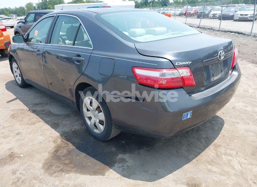 Photo 3 of 2007 Toyota Camry LE (VIN 4T1BE46K17U186575)