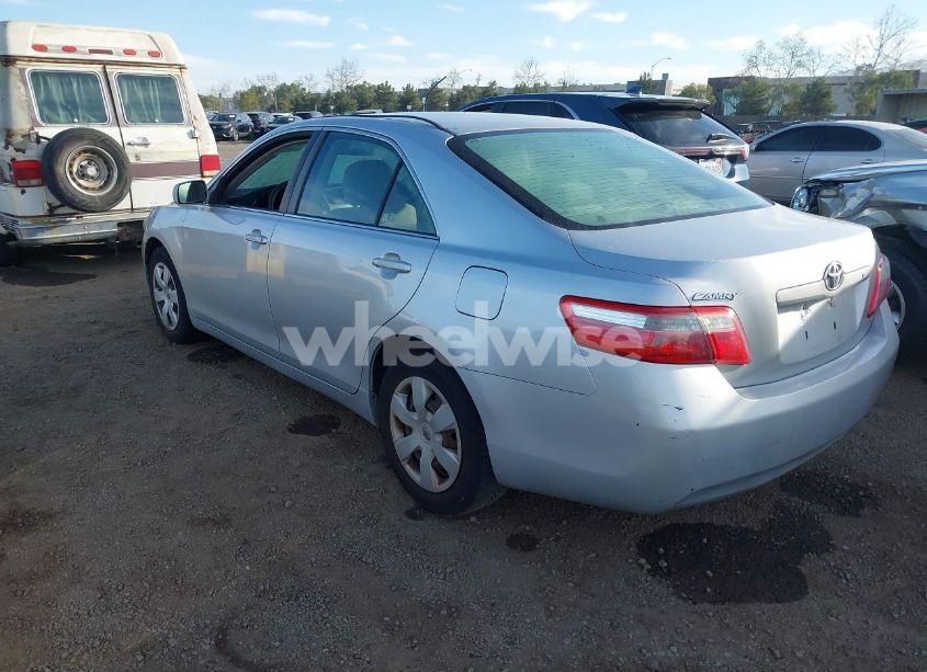 Photo 3 of 2007 Toyota Camry LE (VIN 4T1BE46K17U192800)