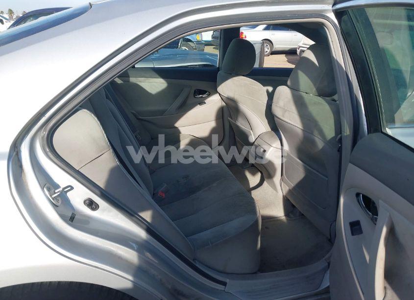 Photo 8 of 2007 Toyota Camry LE (VIN 4T1BE46K17U192800)