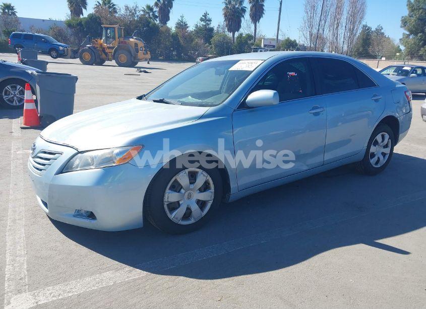 Photo 2 of 2007 Toyota Camry LE (VIN 4T1BE46K17U519552)