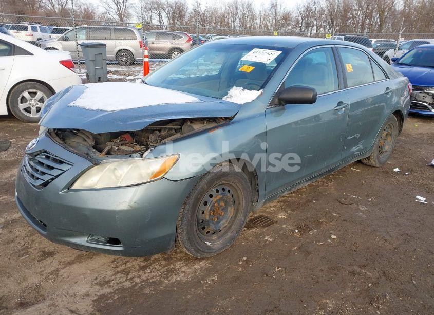 Photo 2 of 2007 Toyota Camry LE (VIN 4T1BE46K17U532785)