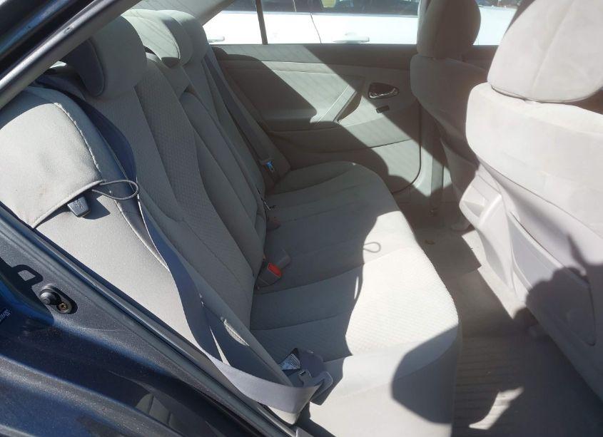 Photo 8 of 2007 Toyota Camry LE (VIN 4T1BE46K17U542801)