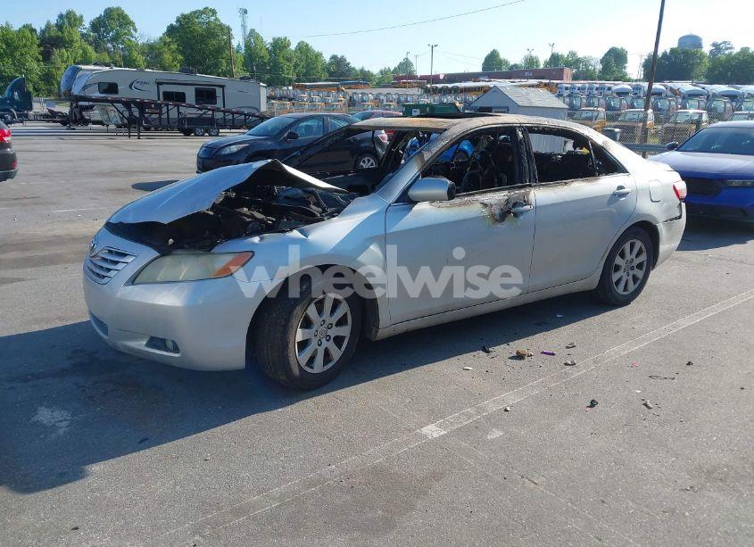 Photo 2 of 2007 Toyota Camry XLE (VIN 4T1BE46K17U578276)