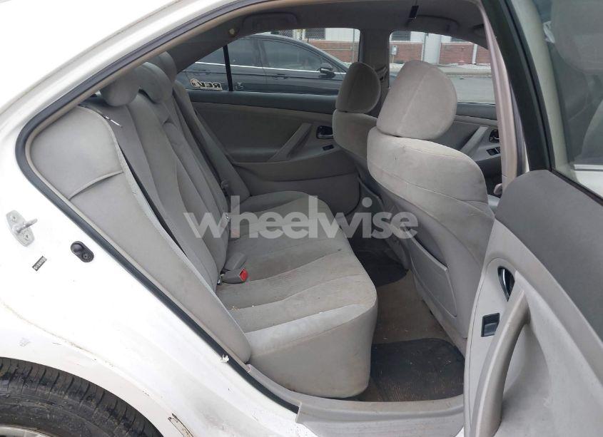 Photo 8 of 2007 Toyota Camry LE (VIN 4T1BE46K17U578956)