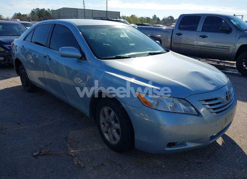2007 Toyota Camry LE (VIN 4T1BE46K17U600793) main photo