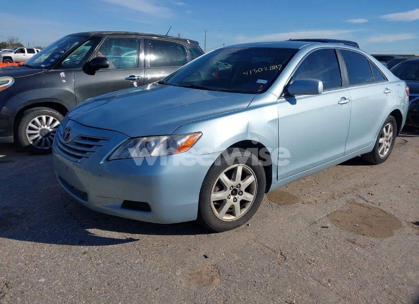 Photo 2 of 2007 Toyota Camry LE (VIN 4T1BE46K17U600793)