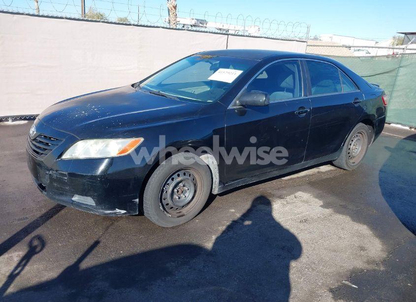 Photo 2 of 2007 Toyota Camry LE (VIN 4T1BE46K17U621742)