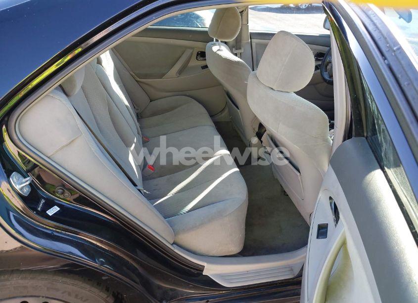 Photo 8 of 2007 Toyota Camry LE (VIN 4T1BE46K17U621742)