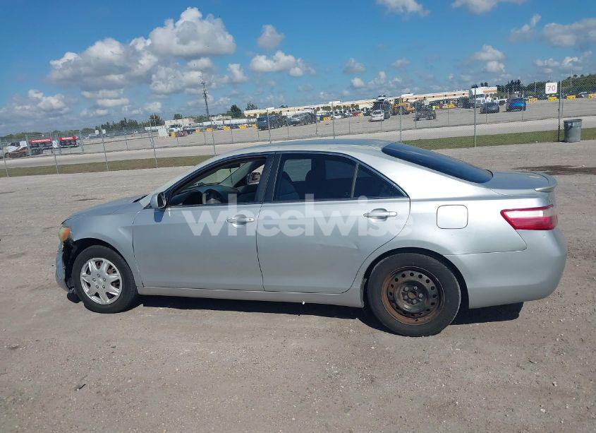 Photo 15 of 2007 Toyota Camry LE (VIN 4T1BE46K17U636452)