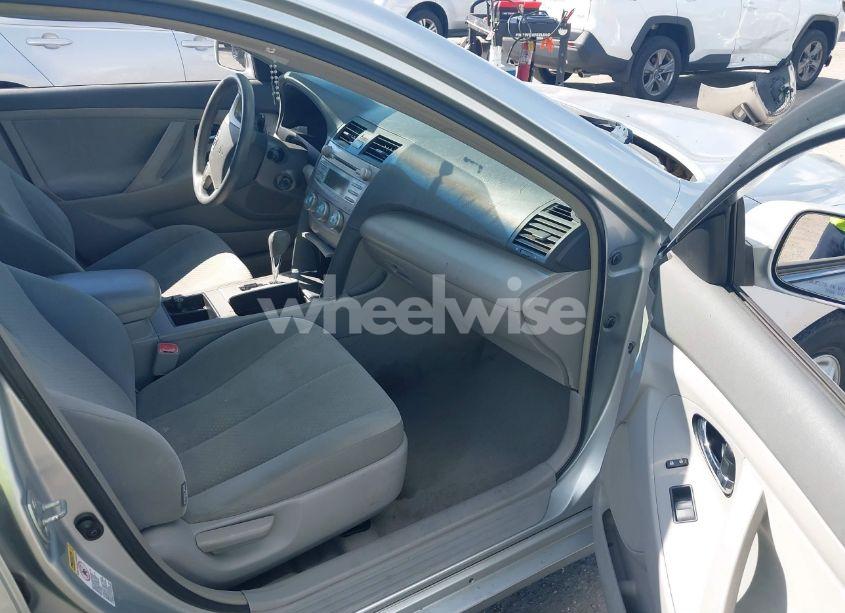 Photo 5 of 2007 Toyota Camry LE (VIN 4T1BE46K17U636452)